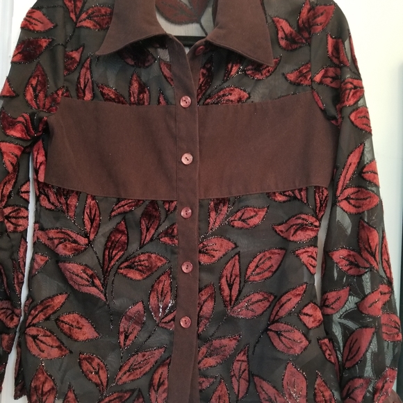 Blouse Small - Picture 1 of 3